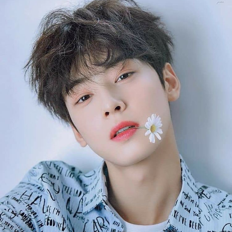 아스트로의 비하인드 컷