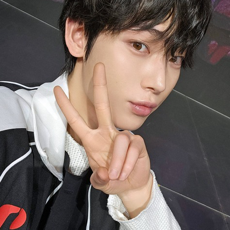 善禹 (ENHYPEN)的最新活动照片