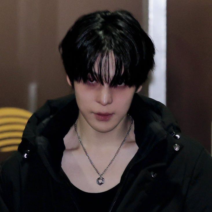 Recent activity shot of Yunho (ATEEZ)