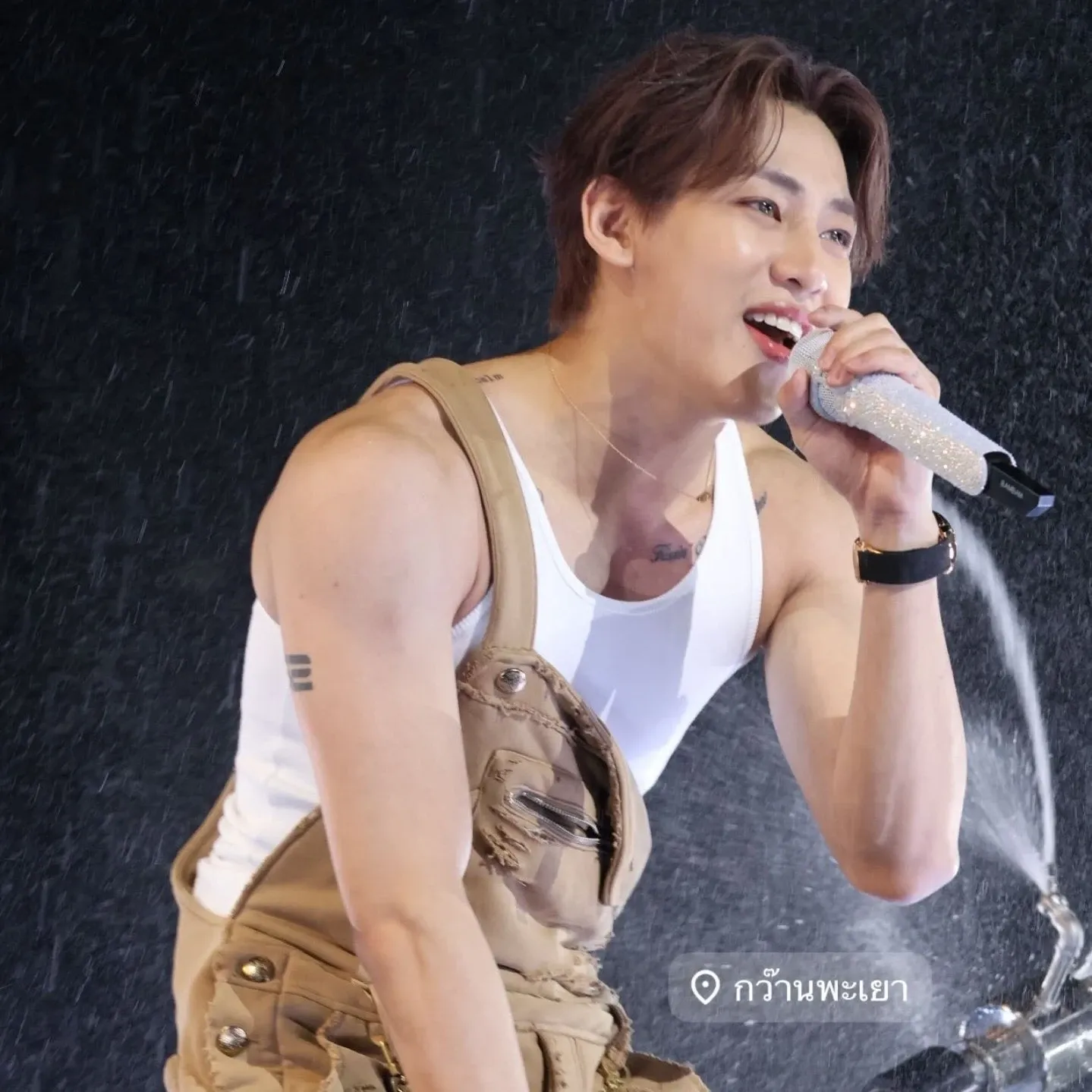 Behind-the-scenes cut of Bambam (GOT7)