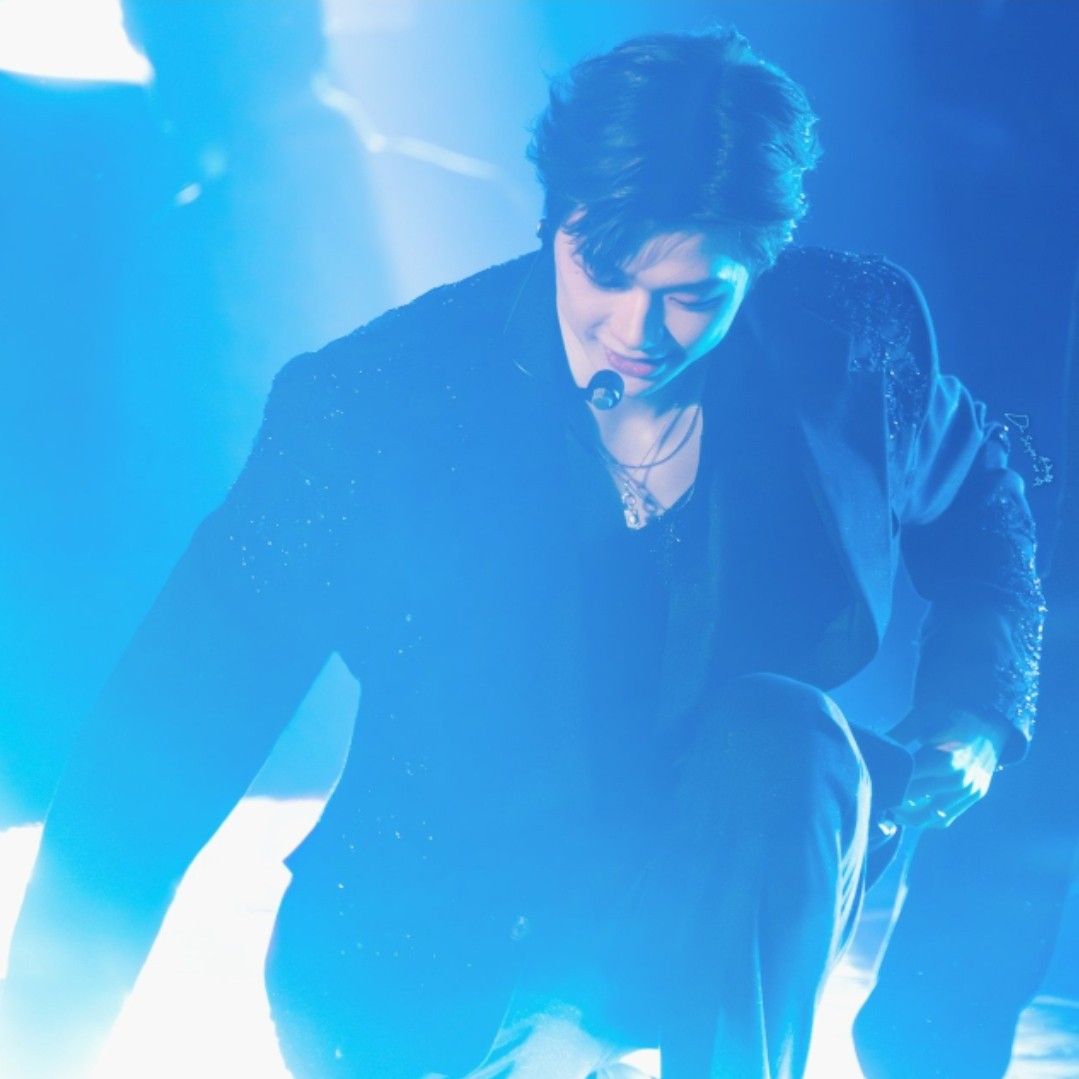 강다니엘 최근 활동샷