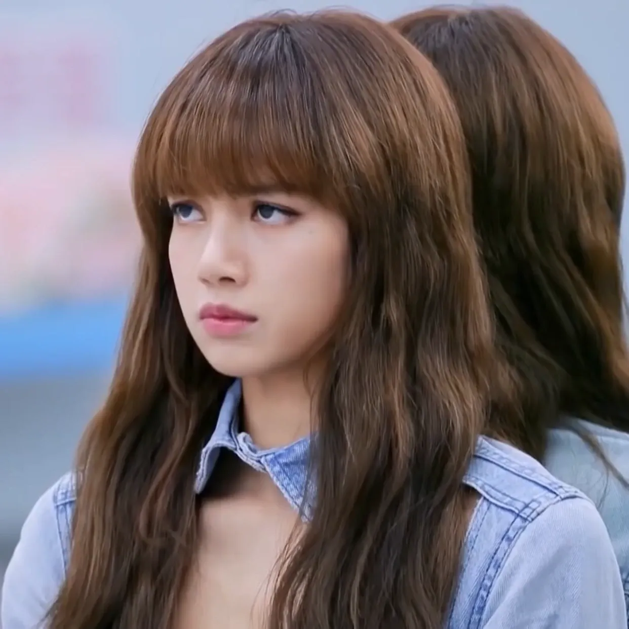 Lisa (BLACKPINK)的最新照片