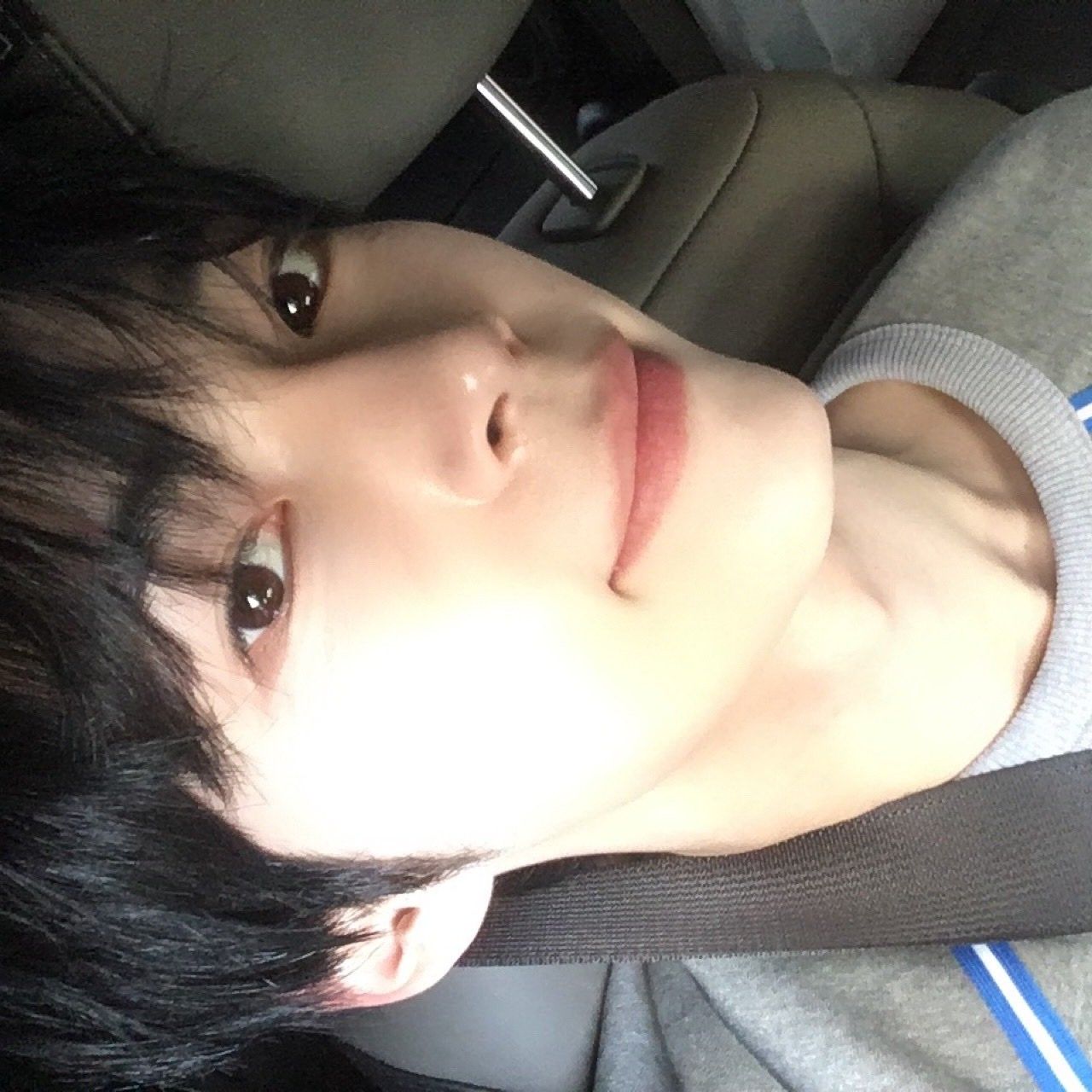 A moment captured by Sung Hanbin (ZEROBASEONE)'s fan