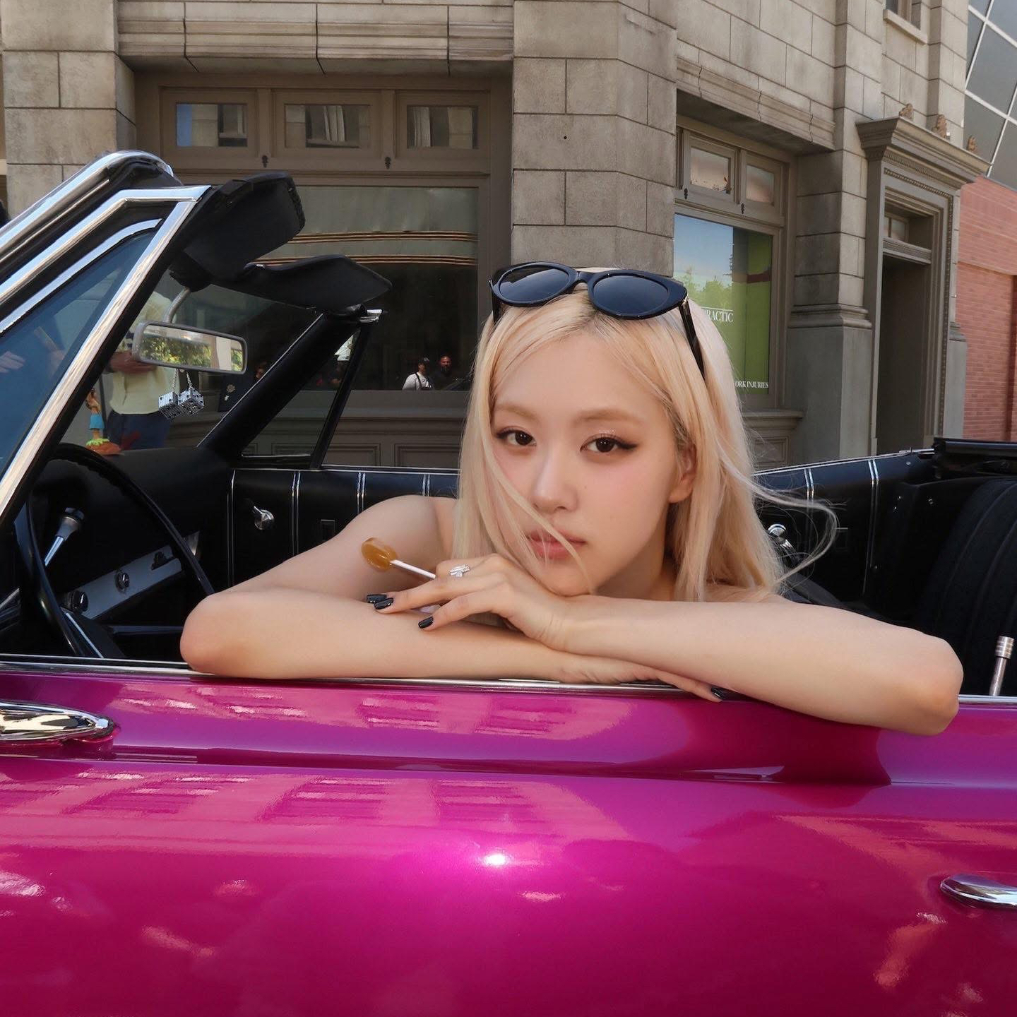 ROSÉ (BLACKPINK)的最新活動照片