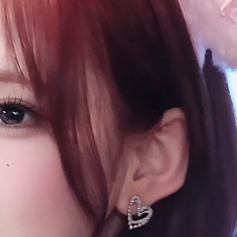 志宇 (Hearts2Hearts)的最新活動照片