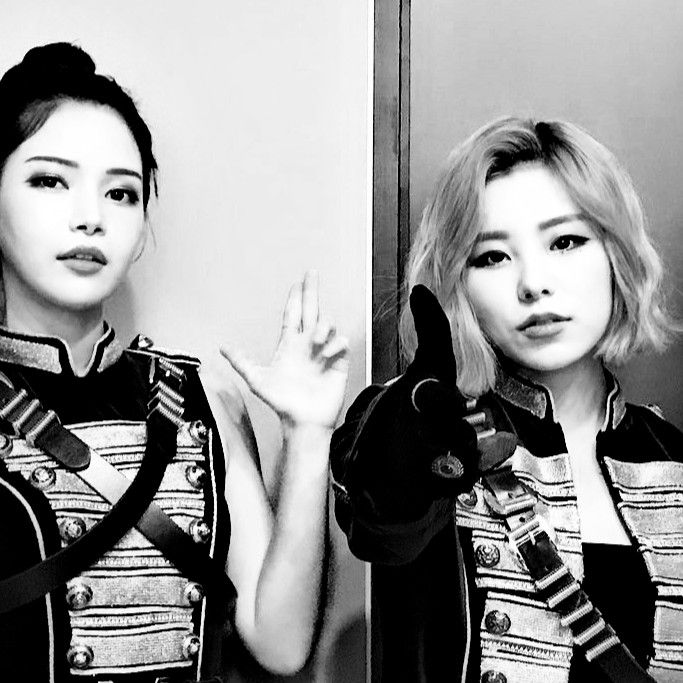 마마무의 비하인드 컷