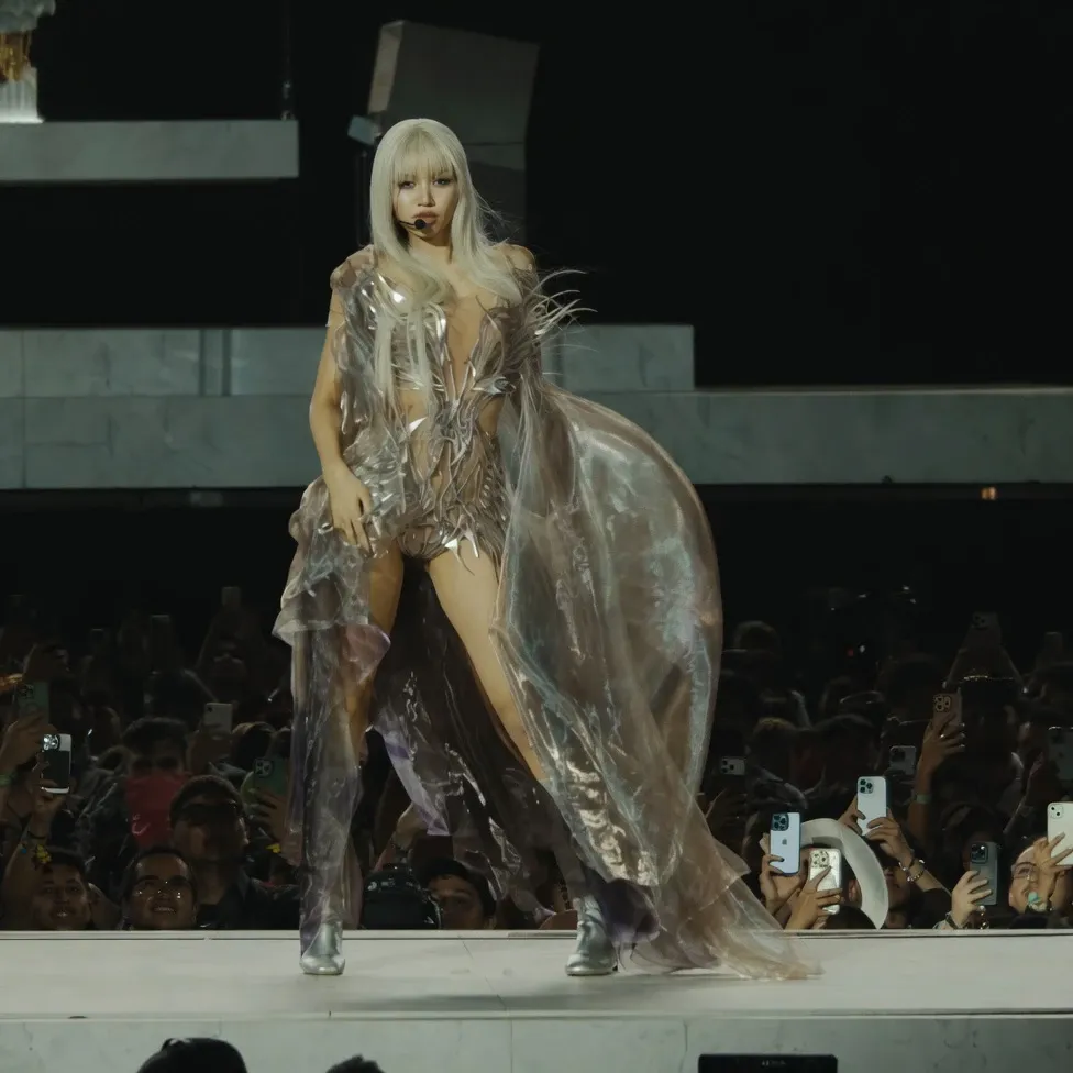 Foto terbaru Lisa (BLACKPINK)