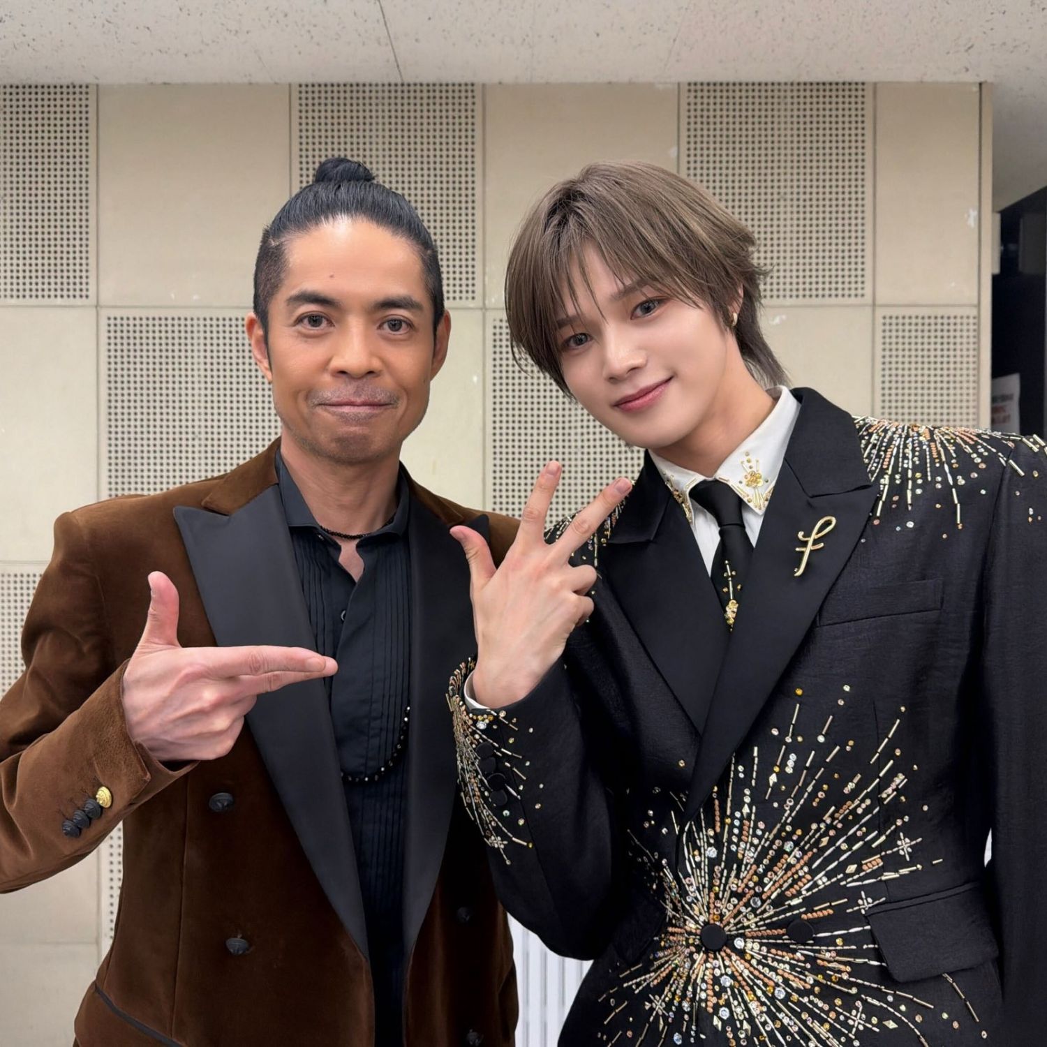 A moment captured by K (&TEAM)'s fan