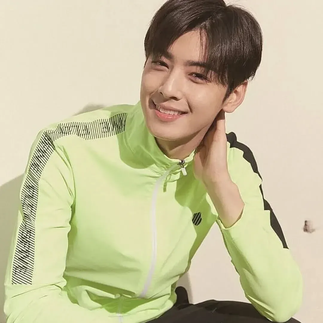 Latest photo of Eunwoo (ASTRO)