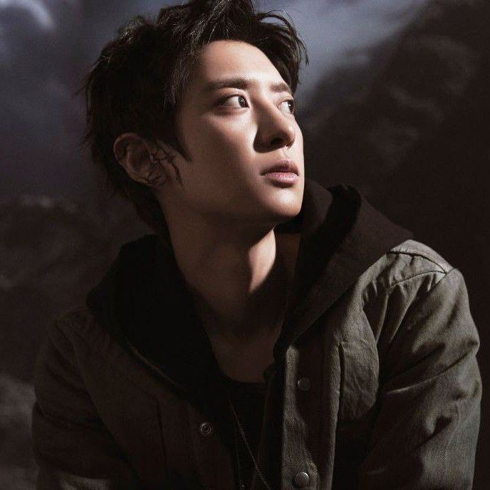 燦烈 (EXO)的最新活動照片
