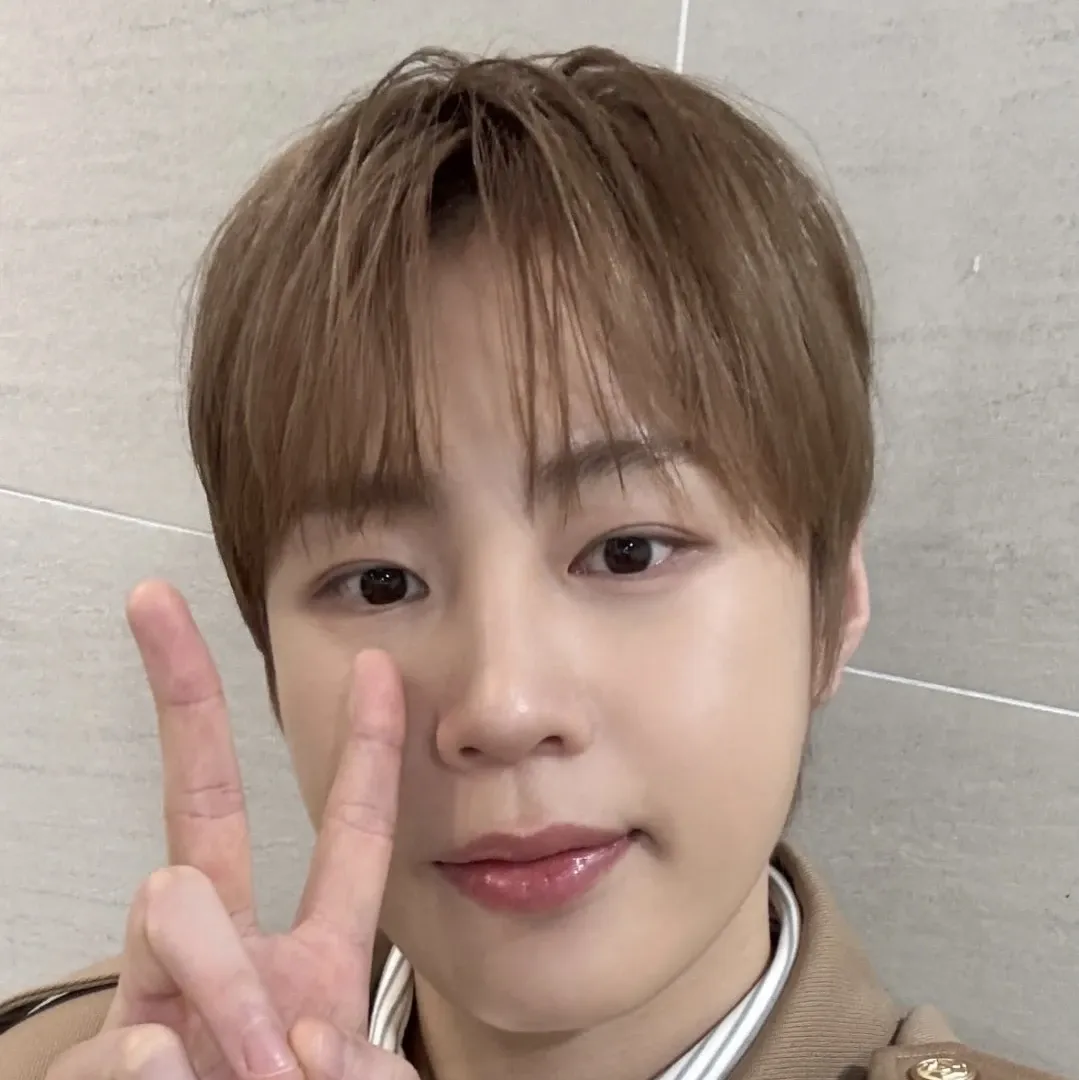 河成云的最新照片