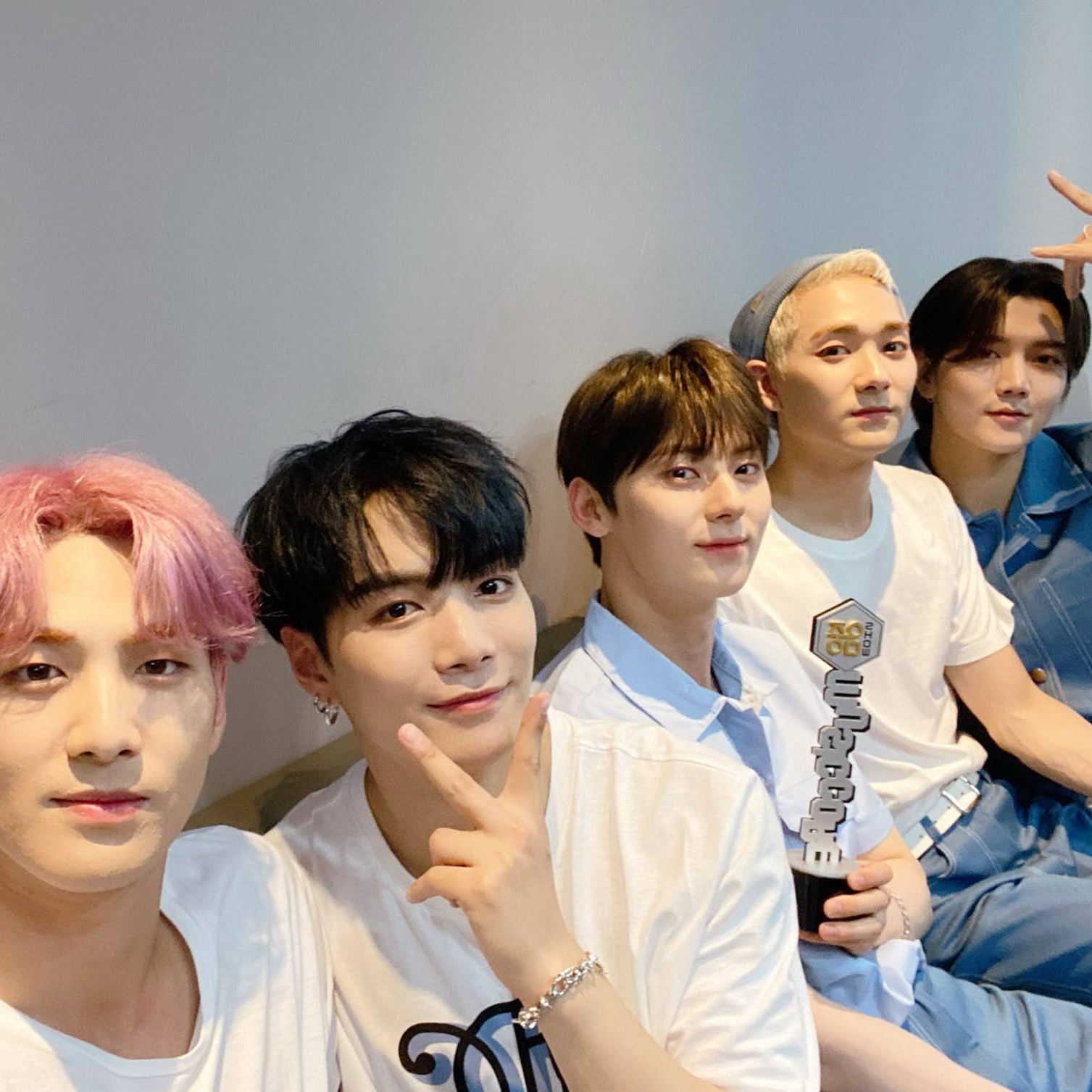 NU'EST的幕后花絮