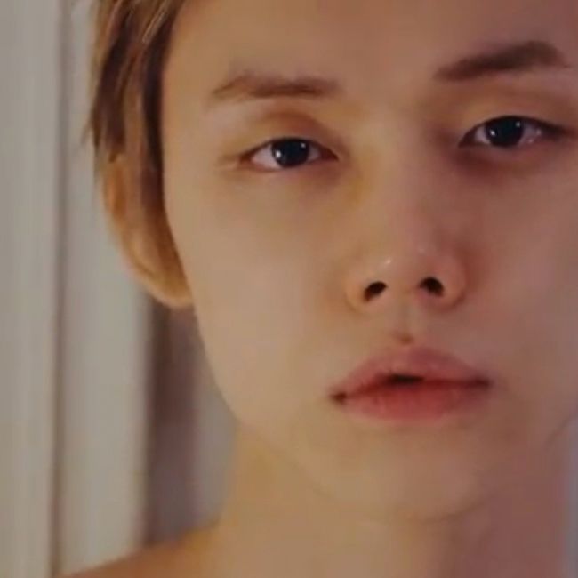 Foto aktivitas terbaru Yeonjun (TOMORROW X TOGETHER)