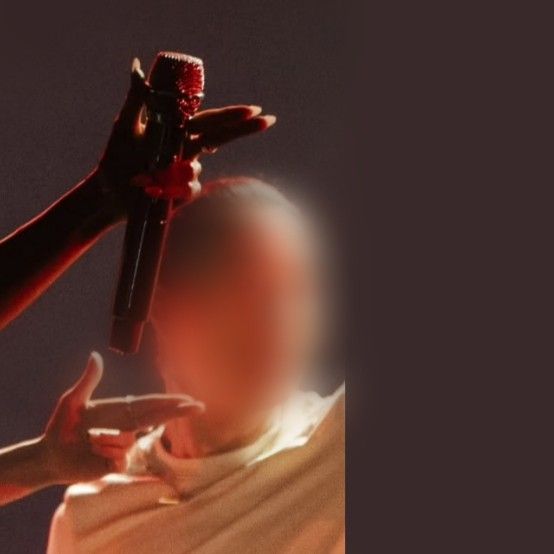 A moment captured by Hwasa (MAMAMOO)'s fan