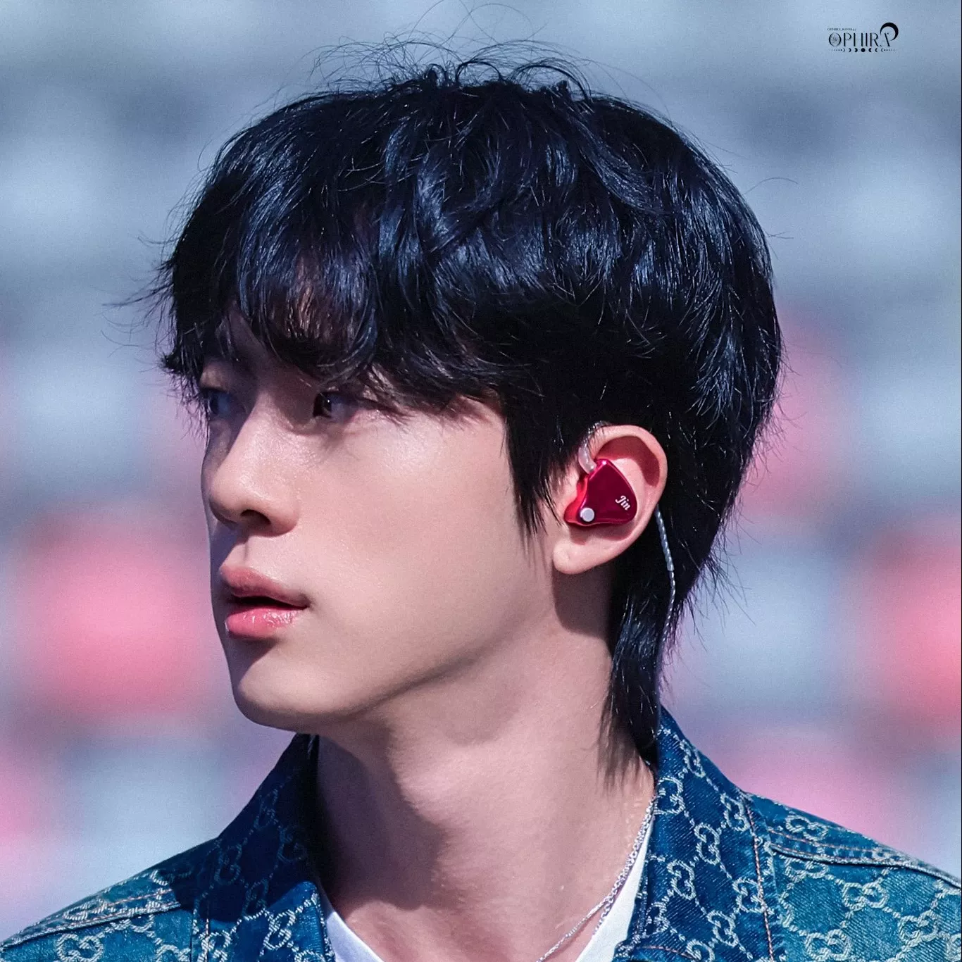 진 (방탄소년단)의 최신 사진