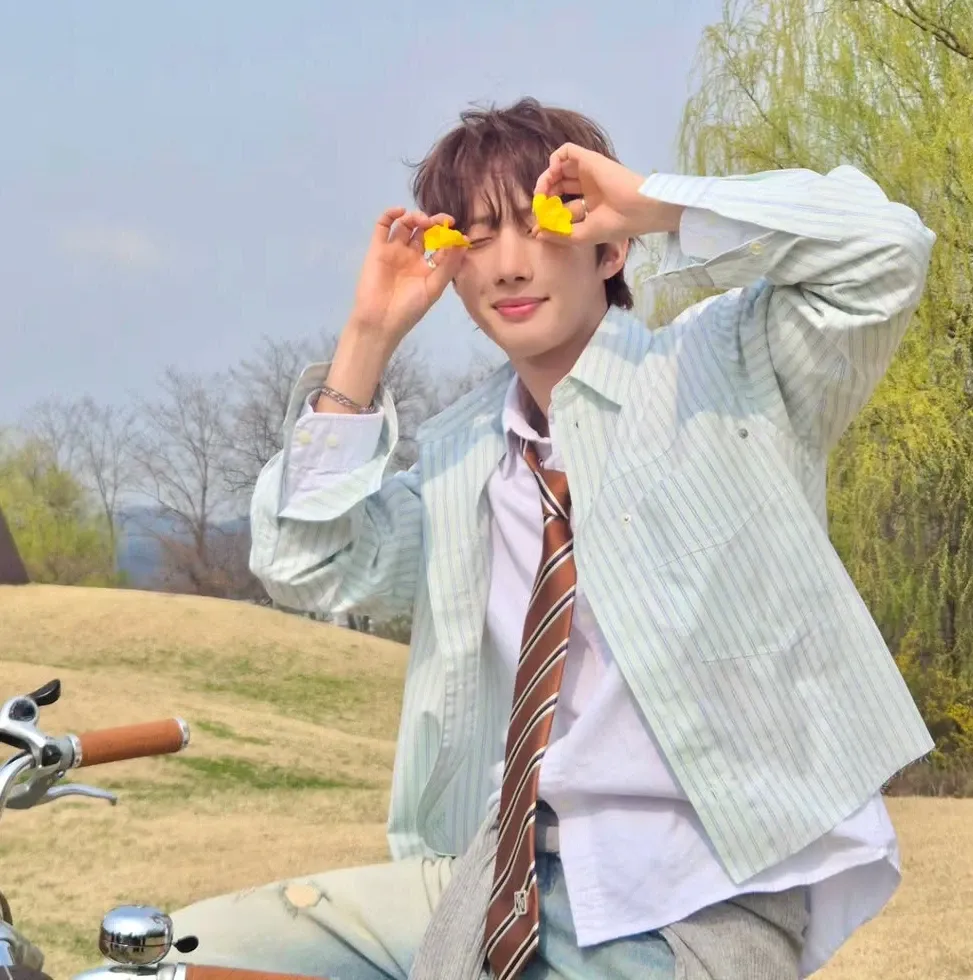 후이 (펜타곤) 최근 활동샷