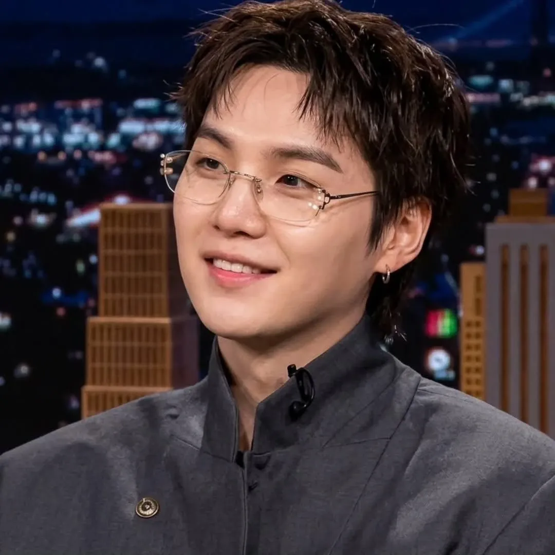 슈가 (방탄소년단) 최근 활동샷