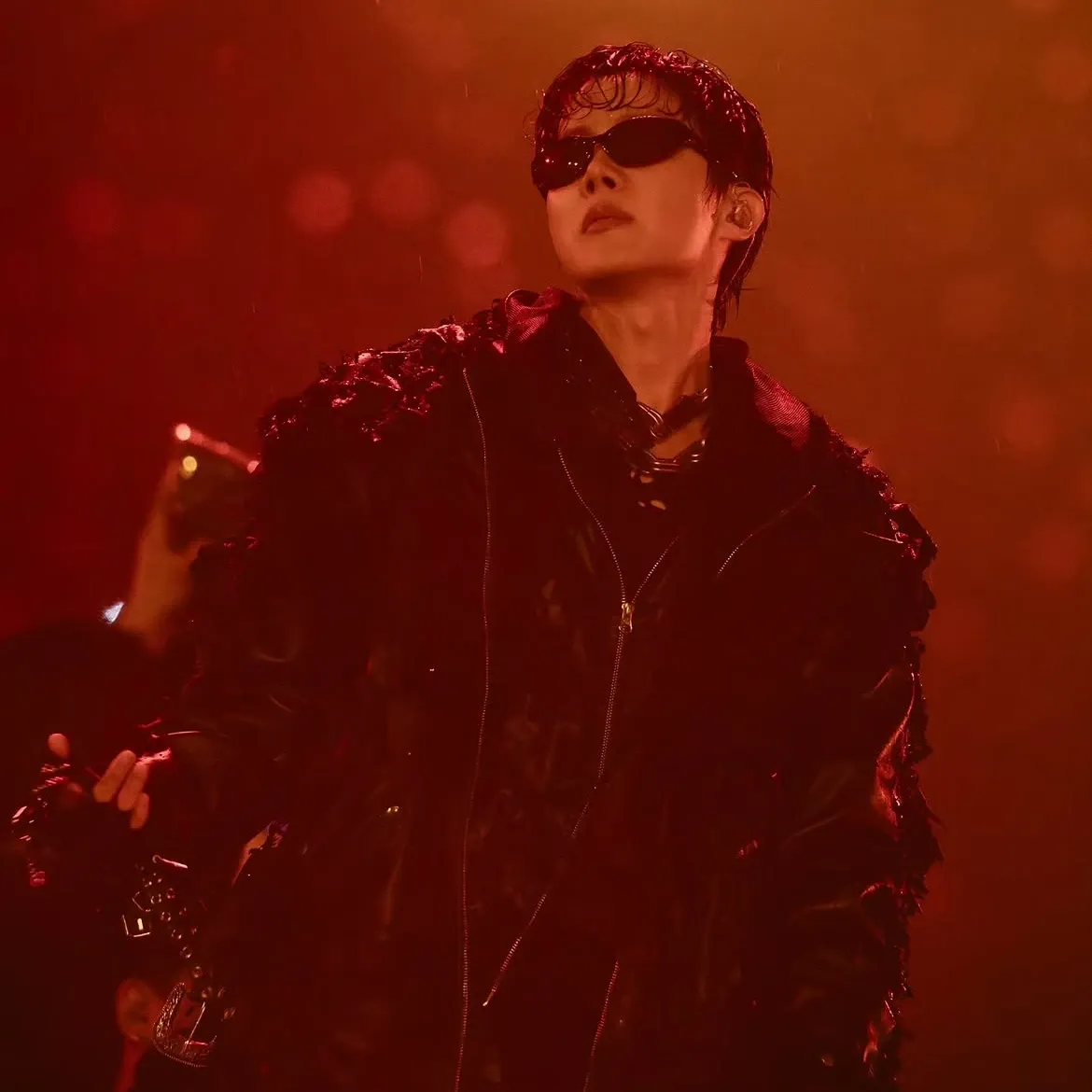 제이홉 (방탄소년단)의 최신 사진