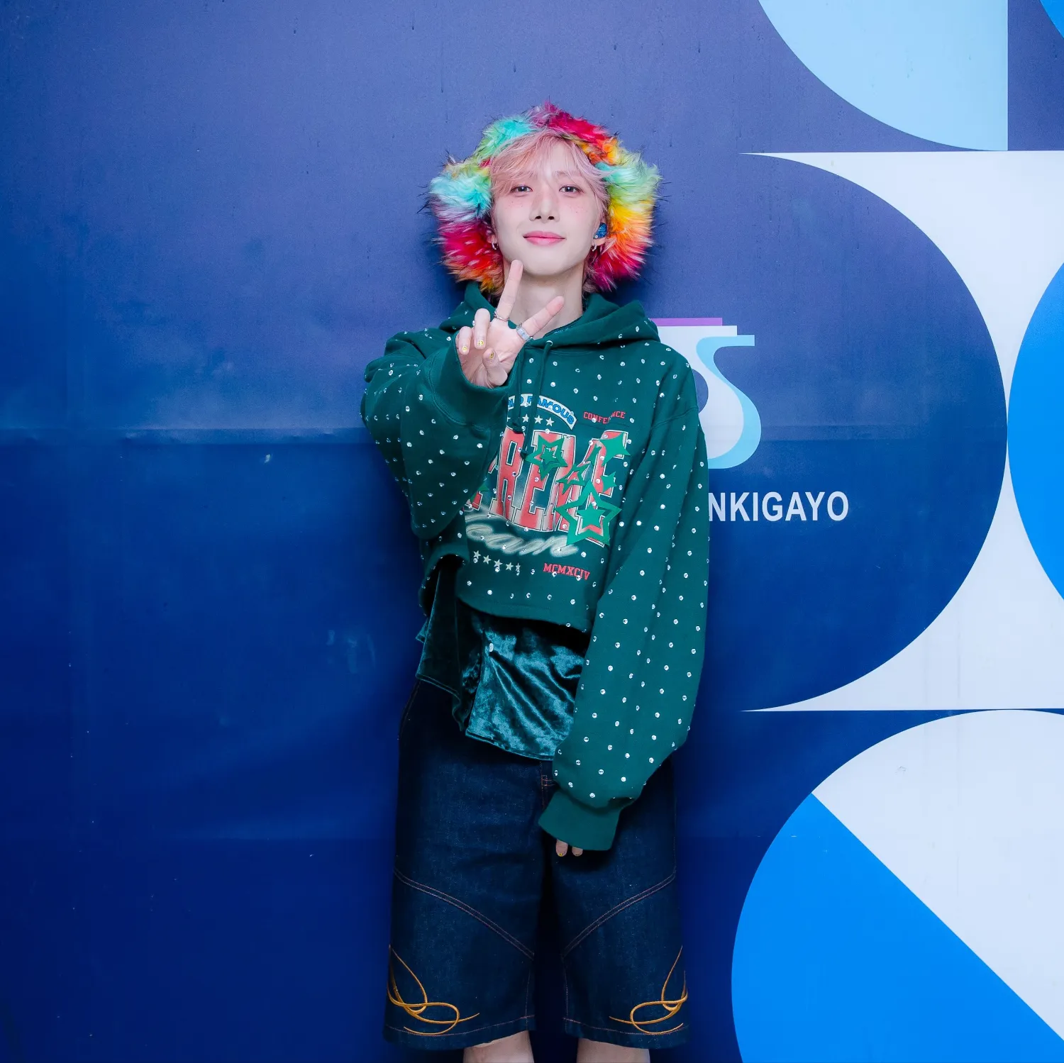 Behind-the-scenes cut of Hui (PENTAGON)