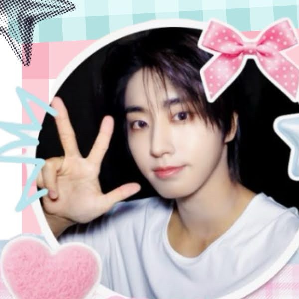 今天在最愛偶像中閃耀的HAN (Stray Kids)代表照片