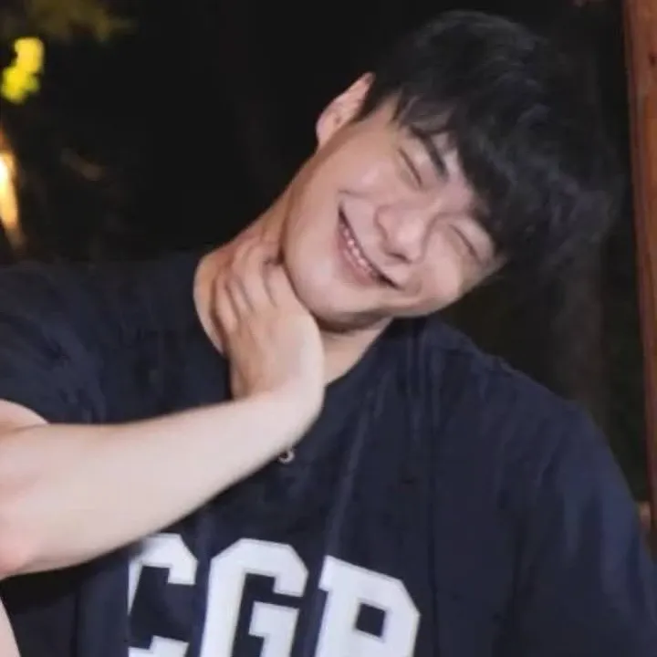 A moment captured by Moonbin (ASTRO)'s fan