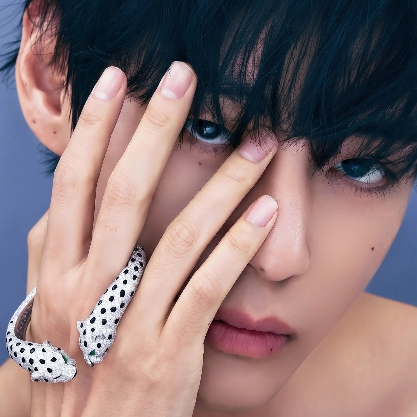 Foto terbaru V (BTS)