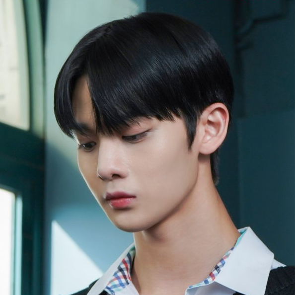Latest photo of Bae Jinyoung