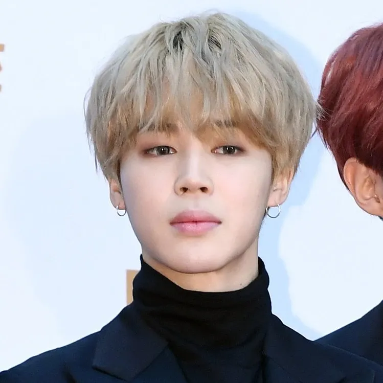 Foto aktivitas terbaru Jimin (BTS)