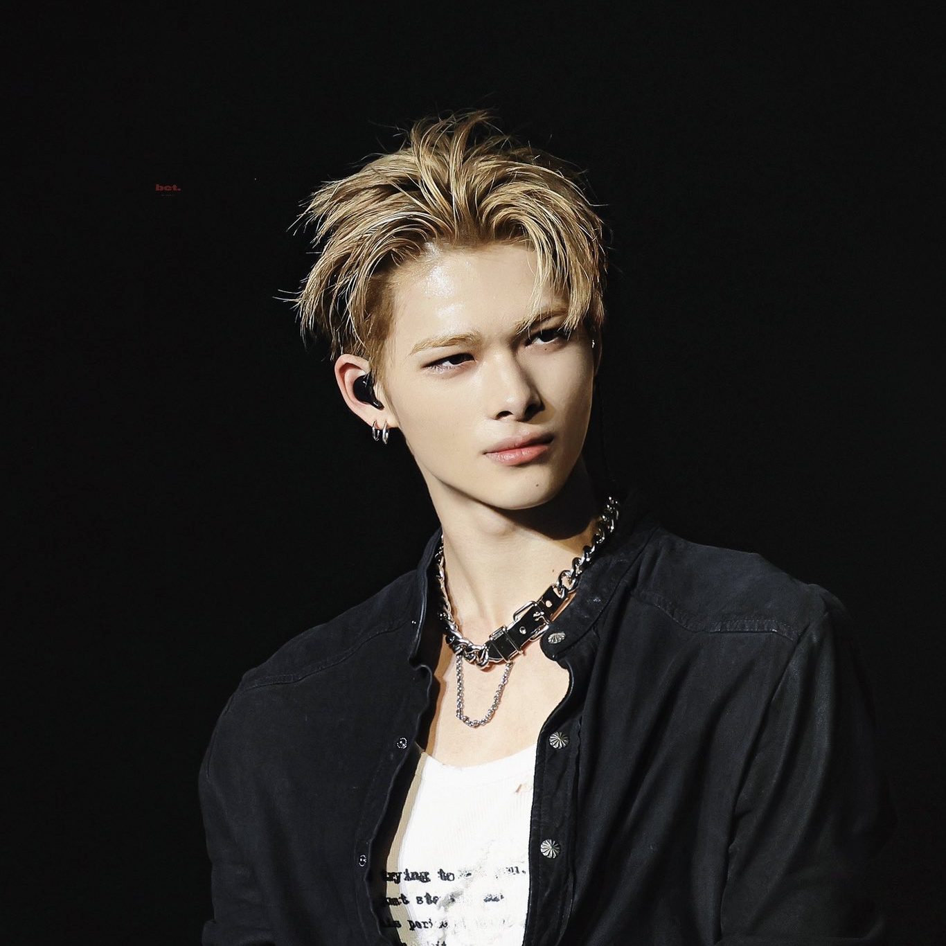 니키 (ENHYPEN)의 비하인드 컷