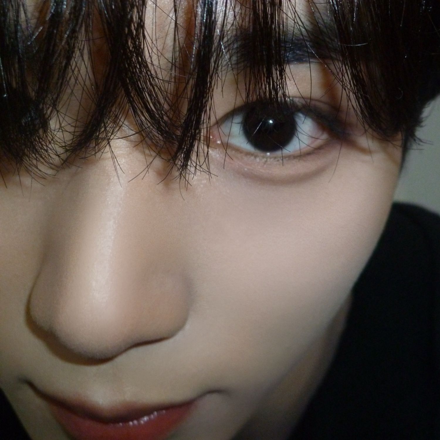 Behind-the-scenes cut of Kim Junseo (ALPHA DRIVE ONE)