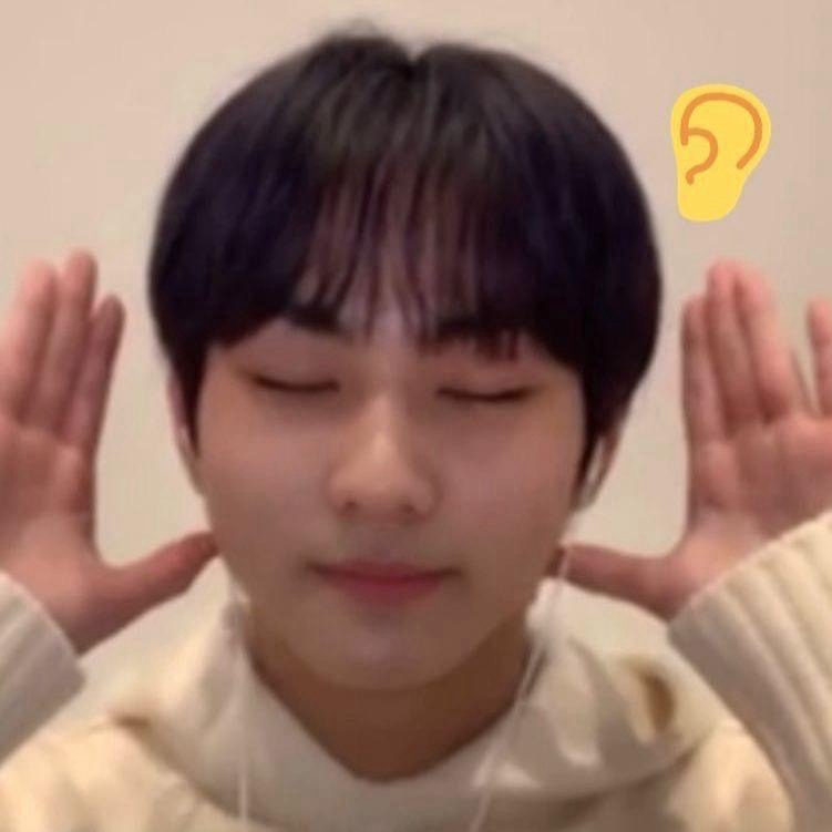 Behind-the-scenes cut of Jungwon (ENHYPEN)