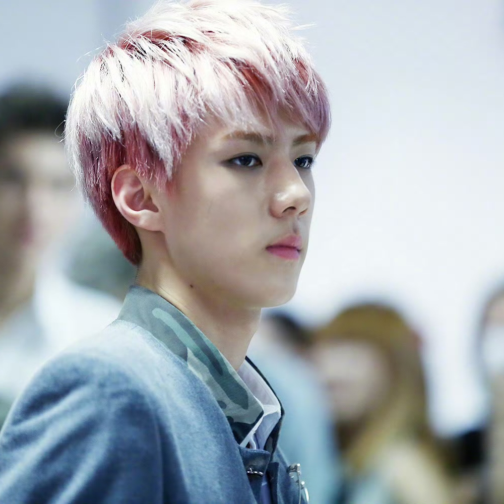 세훈 (EXO)의 비하인드 컷