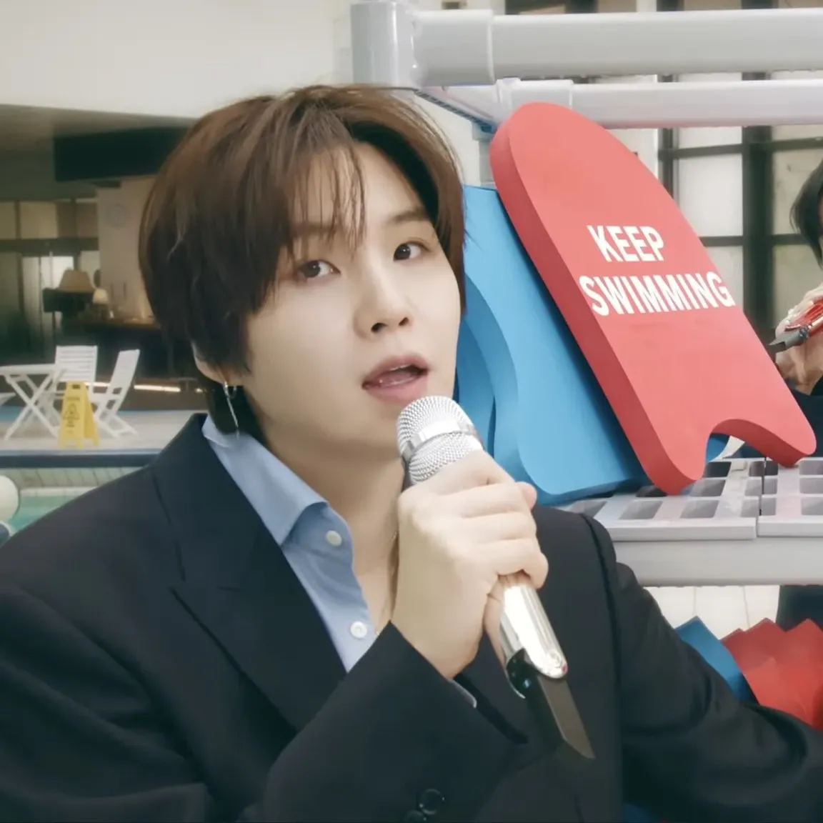 슈가 (방탄소년단)의 비하인드 컷