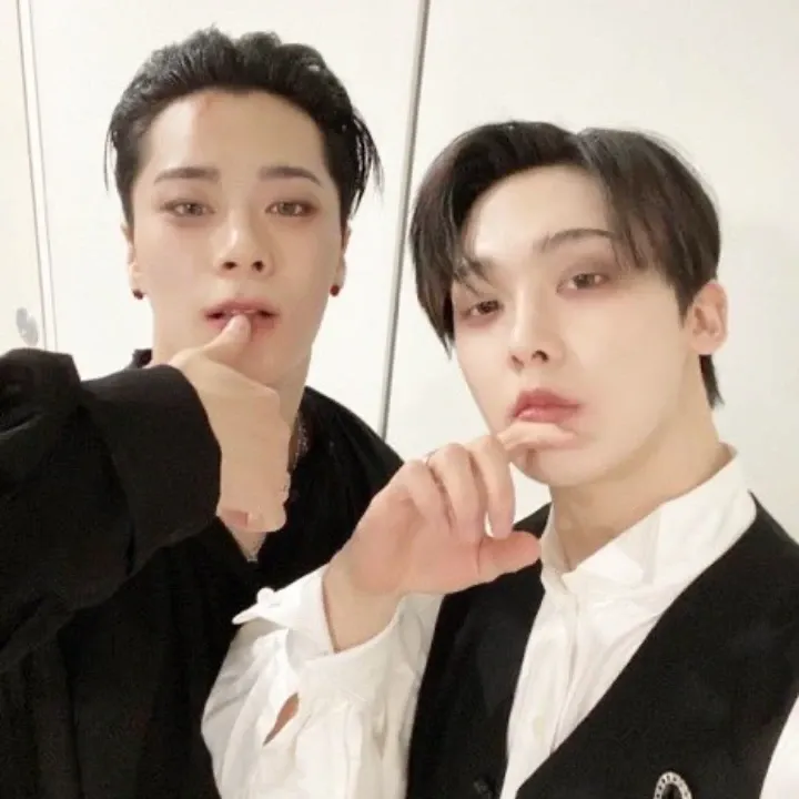 Foto aktivitas terbaru ASTRO