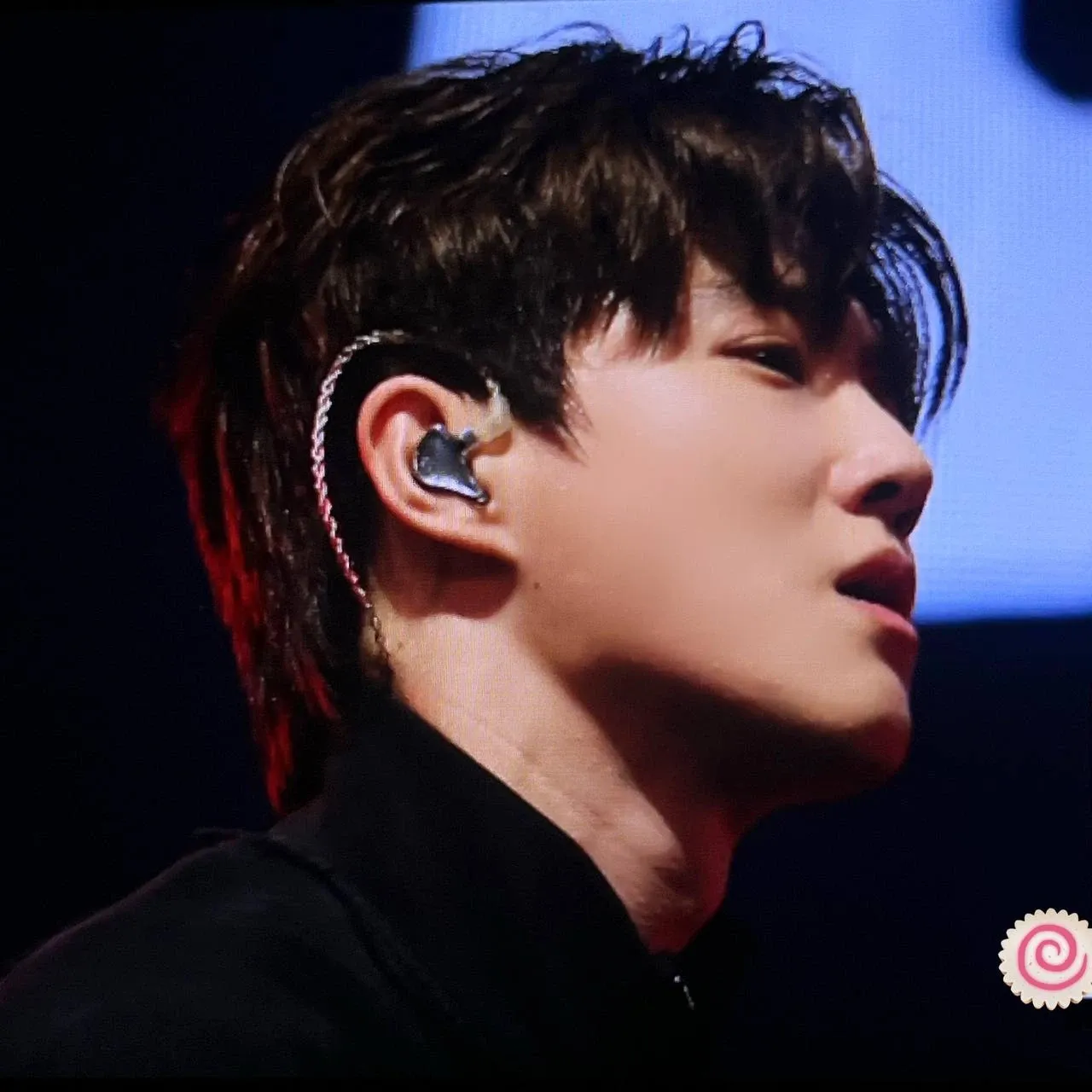 Latest photo of Suho (EXO)