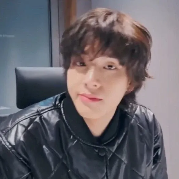 A moment captured by Jake (ENHYPEN)'s fan