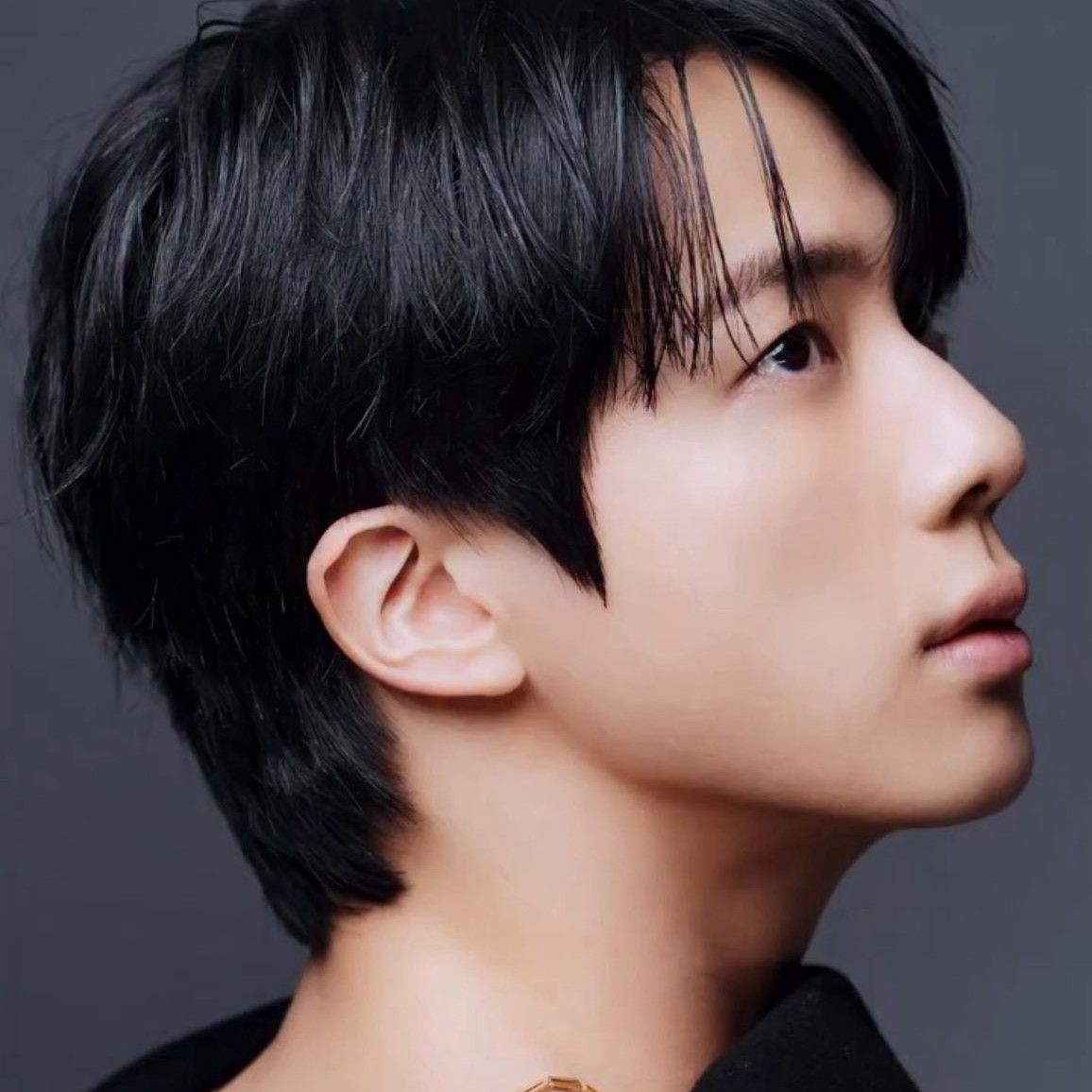 진 (방탄소년단)의 최신 사진