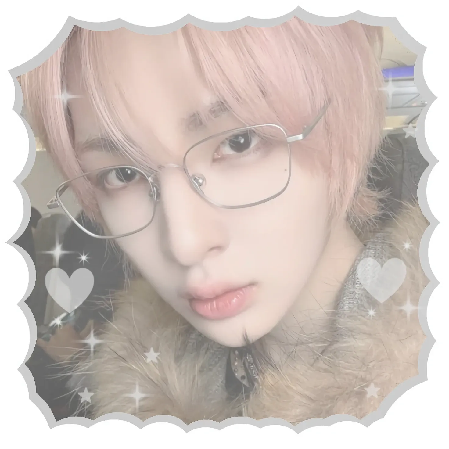 A moment captured by MU (EPEX)'s fan