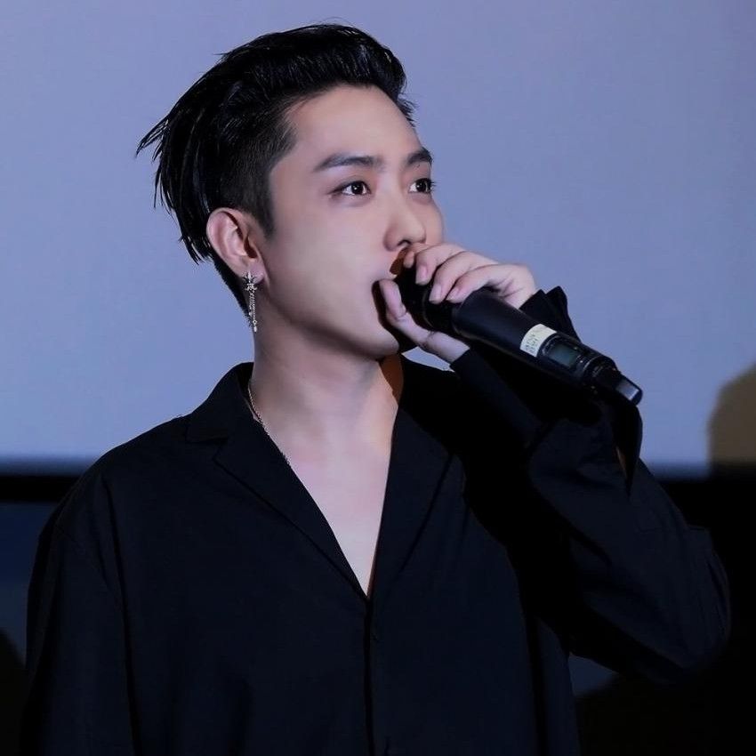 Behind-the-scenes cut of Eun Jiwon (SECHSKIES)