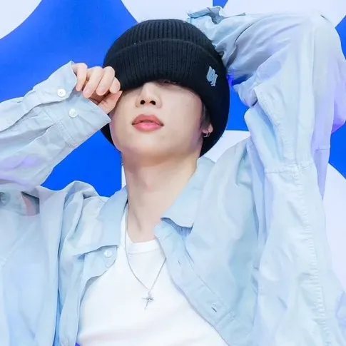 Recent activity shot of Sunwoo (THE BOYZ)