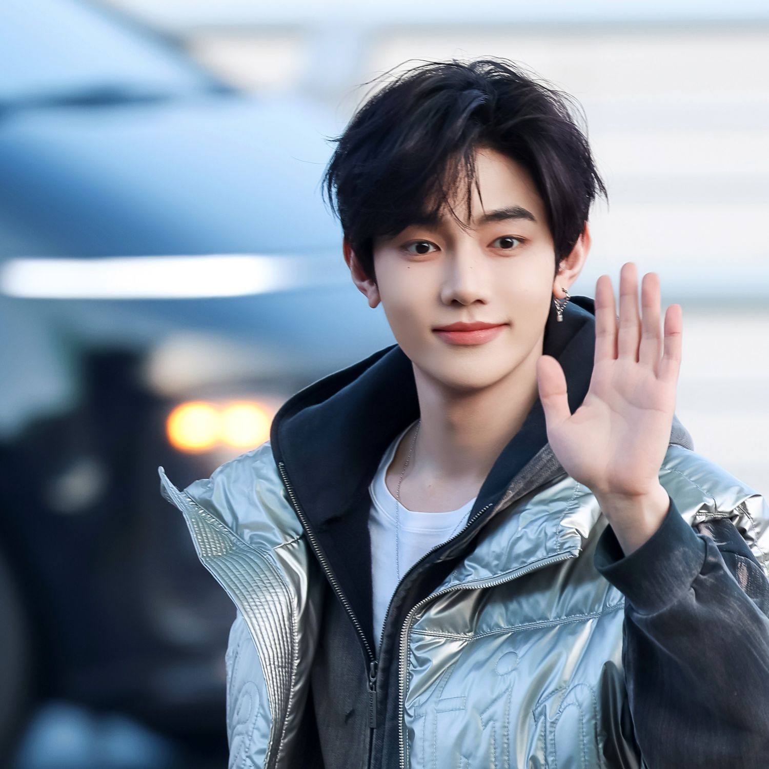 A moment captured by Zhang Hao (ZEROBASEONE)'s fan