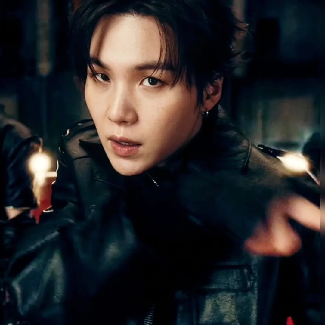 Foto terbaru SUGA (BTS)
