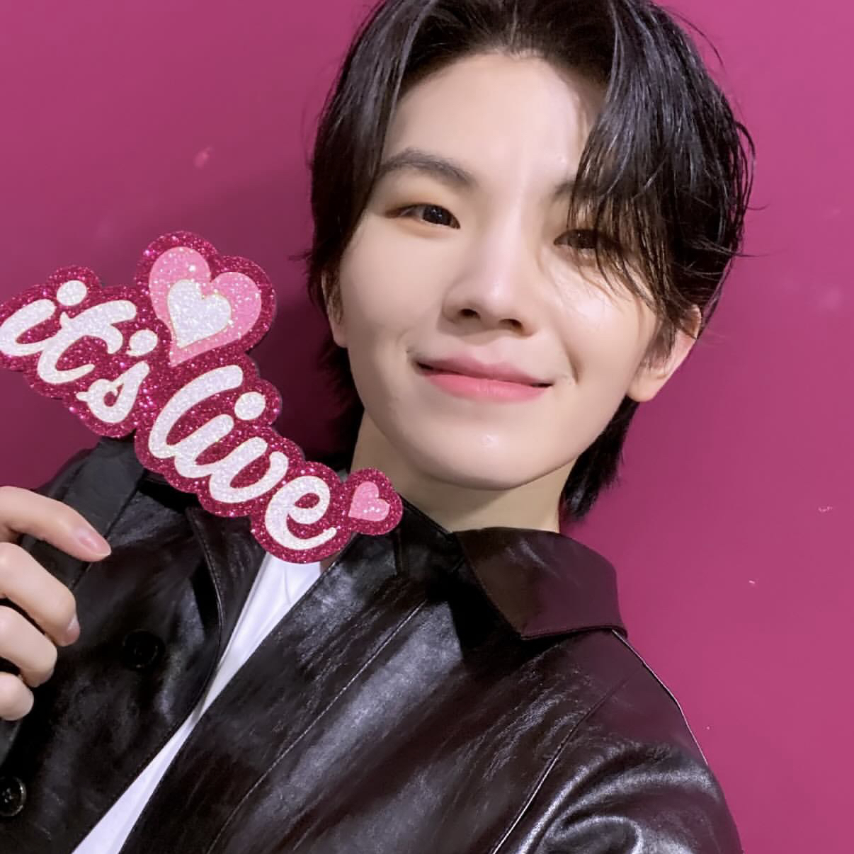 A moment captured by Woozi (SEVENTEEN)'s fan