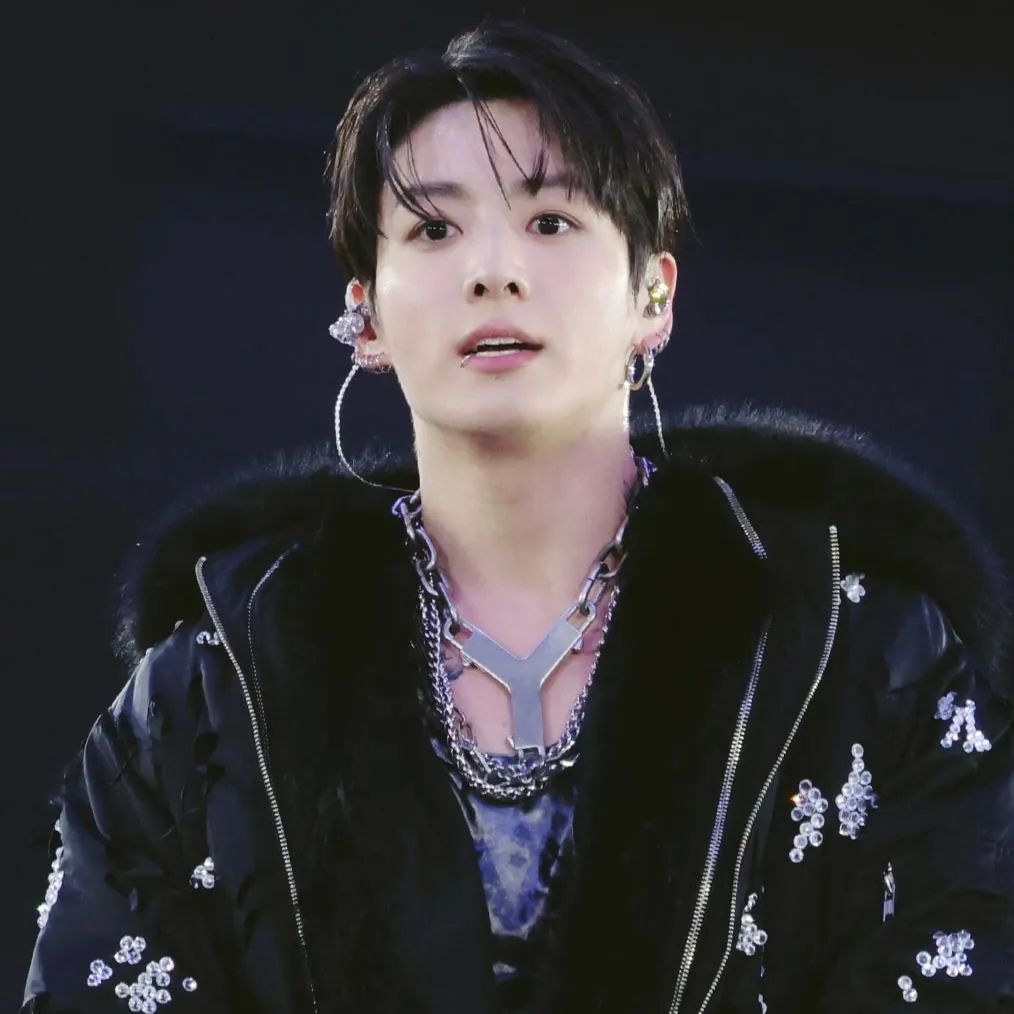 A moment captured by Jungkook (BTS)'s fan