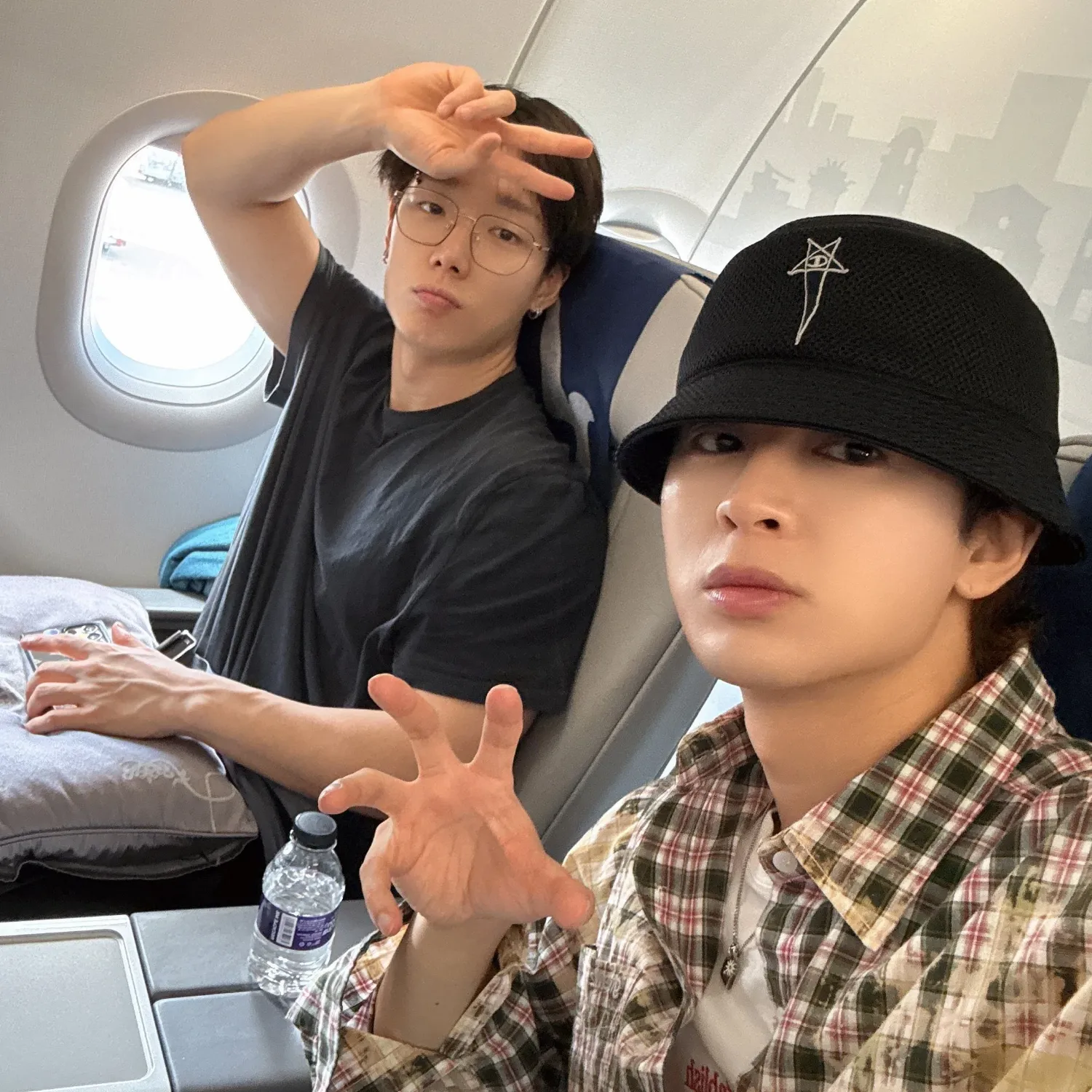 Latest photo of BOBBY (iKON)