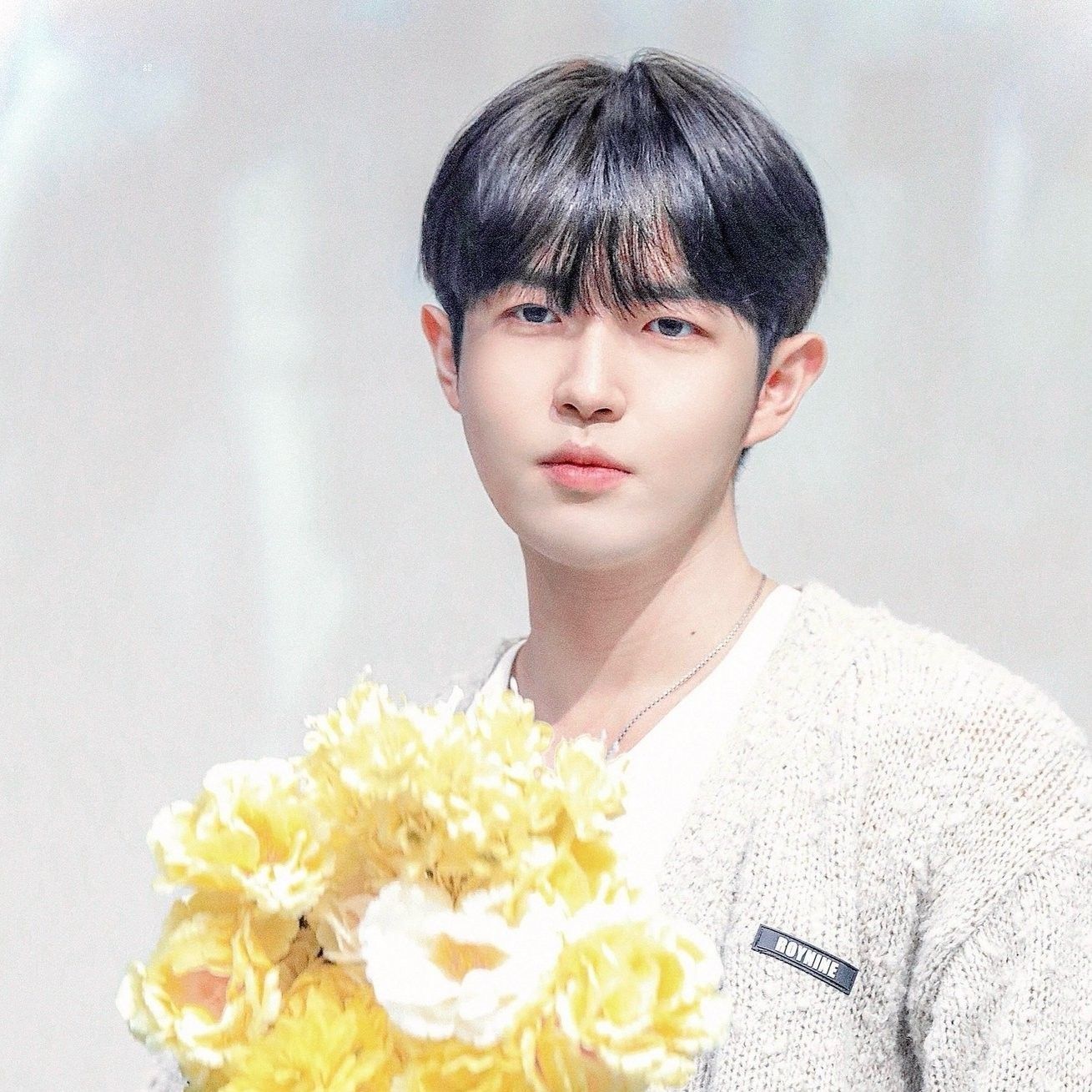Potret di balik layar Kim Jaehwan