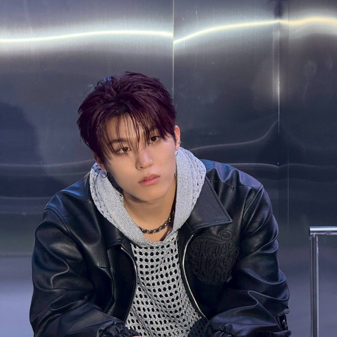 Latest photo of TREASURE