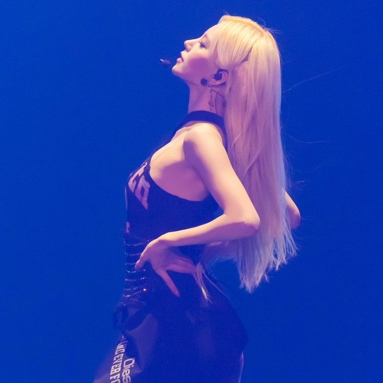 Behind-the-scenes cut of Yeji (ITZY)