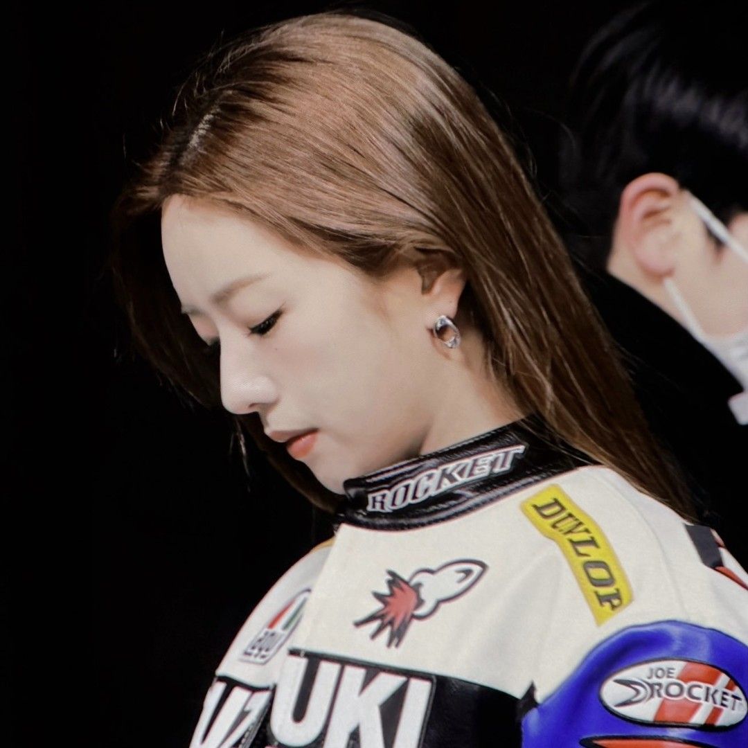 Behind-the-scenes cut of Yoon Bomi (Apink)