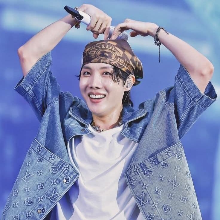 제이홉 (방탄소년단)의 비하인드 컷